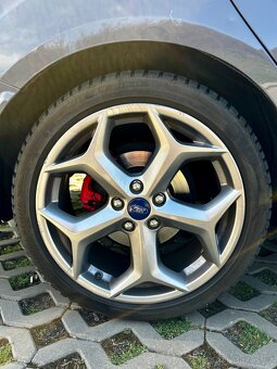 Ford Focus ST 184 kW - 10