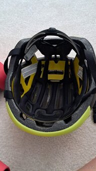 Helma na kolo Force - 10