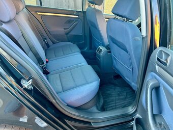 Volkswagen Golf V 1.9 TDi - 10
