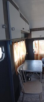 Prodám Karavan . - 10