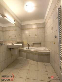Pronájem, byty/3+kk, 82 m2, Šubertovo nám. 55, 51801 Dobrušk - 10