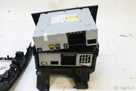Audi A4 B8 display rádio MMI 8R1035666C - 10