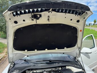 Škoda Octavia 1,6MPI LPG, 2010, Kamera, ALU, MF, RS Sedadla - 10