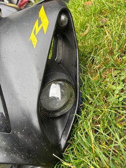Sada plastu i s nadrzi na Yamaha R1 09-11 - 10
