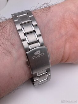 Nové hodinky Orient Chicane FER1X001W0 - 10