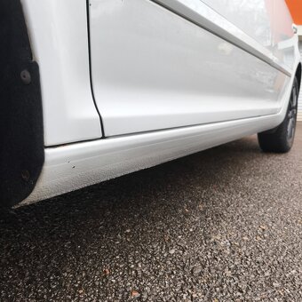 Škoda Octavia combi 1.6 TDI 77kw, poctivých 246tkm, rok 2011 - 10