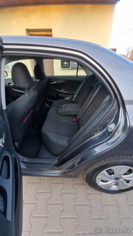 Toyota Corolla 1.3i 74kw, r.v. 2010, STK do 1/26 - 10