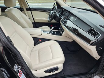 BMW GT 520D //LUXURY//135KW//PANORAMA// - 10