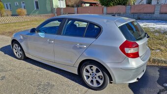 Nadčasová stříbrná kráska BMW 118D hledá svůj nový domov - 10