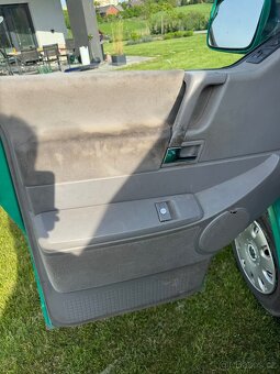 VW Multivan T4 2.0i LPG - 10