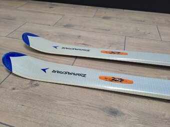 Sjezdové lyže, hůlky  DYNASTAR - 10