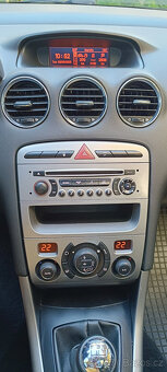 Peugeot 308 HDi - 10