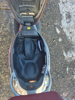 Piaggio Beverly 350, 24kw - 10