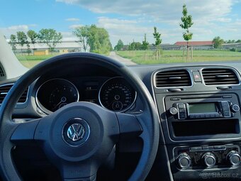 VW Golf 6 1,4 16V benzín - 10