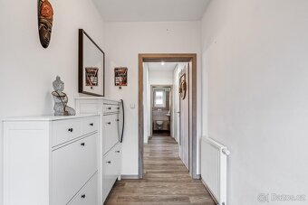 Prodej rodinného domu 94 m2, pozemek 1.027 m2 - 10
