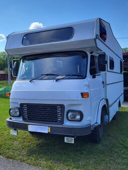 AVIA Karavan - 10