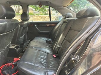 Bmw e34 komplet na dily - 10