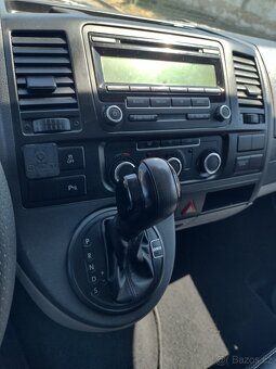 Volkswagen Transporter T5 2.0TDI - 10