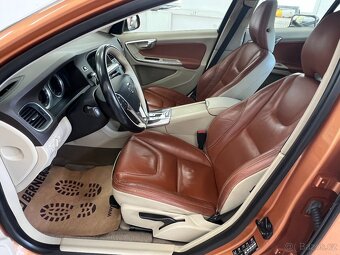 Volvo S60 2.0D 120KW AUTOMAT KŮŽE TOP 1.MAJITEL+SADA KOL - 10