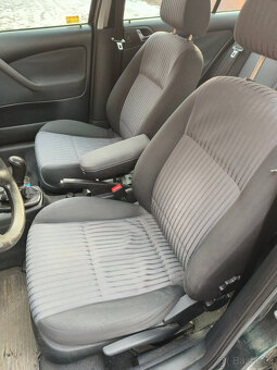 Škoda Octavia I 1,6 Elegance - 10
