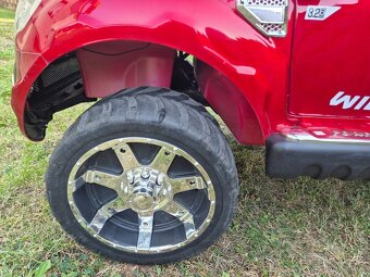 Dětské elektrické autíčko Ford Ranger - 10