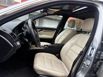 Mercedes-Benz C 220 CDI Avantgarde Kůže Navi Xenony Šíbr - 10
