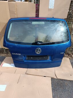 VW Touran -páté dveře, viko kufru - 10