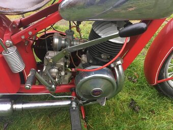 Jawa 250 speciál - 10