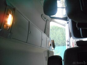 ford galaxy 7 mist rok 2008 obsah 1,8 92kw najezd 320tis - 10
