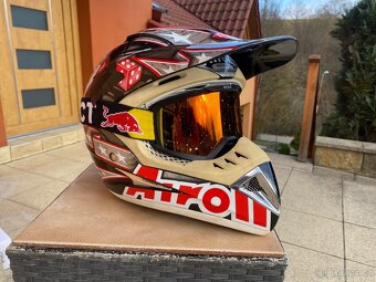 Motocrossová helma Airoh - 10