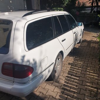 Mercedes Benz 210 E300 TD avantgarde, r.v. 1998 - 10