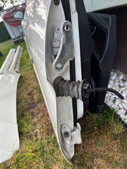 Prodám zbytek Nd z Mercedes b170 - 10