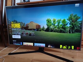 50"127cm 4K Smart Samsung UE50RU7472 - 10