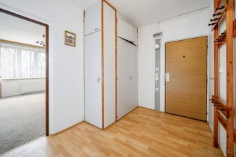 Prodej bytu 2+1, 60 m2, Lesní ulice, Cheb - 10