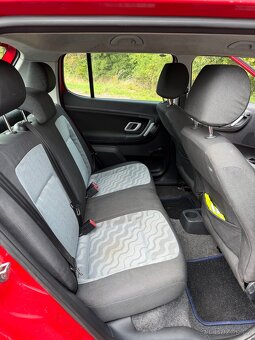 Škoda Fabia 2 1.2 HTP 44kW 1. Majitel - 10