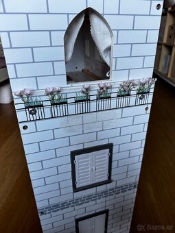 Domeček pro panenky s vybavením - 10