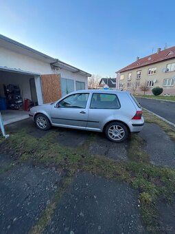 Golf IV 1.4/16v - 10
