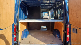 VW Crafter 2.5 TDI 5 Míst Používáno na KEMP A MOTOKROS - 10