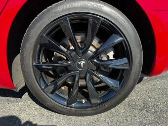 Prodám TESLA Model 3 SR PLUS BLACK SPORT - 10