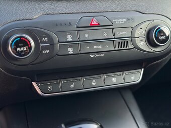 Kia Sorento - 10