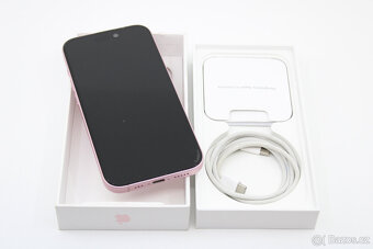 Apple iPhone 15 128GB záruka Datart - 10