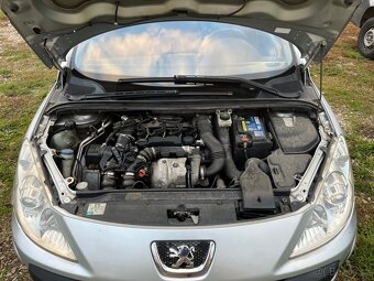 Peugeot 307 SW 1.6 HDi (80 kW), 2006 – panorama, klimatizace - 10