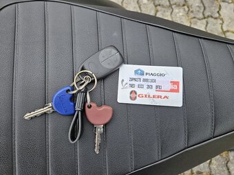 Piaggio Vespa GTS Super Notte 125ccm, 2/2021, i-get - 10