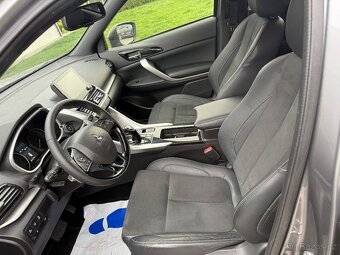 MITSUBISHI ECLIPSE CROSS 2.4 PHEV HYBRID 4x4 2022 - 10