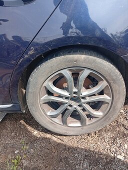 Prodám náhradní díly na mercedes céčko w205 - 10