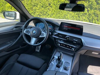 BMW 520d 520d M-PAKET xDrive - 10