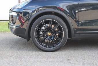 Porsche Cayenne S Diesel V8 07/2015 EURO 5 - 10