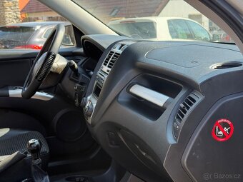 Kia Sportage 4x4 2.0i 16v Max výbava - 10