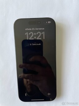 Iphone 16 Pro 128 GB šedý titan - rozbalený, 100 % baterie - 10