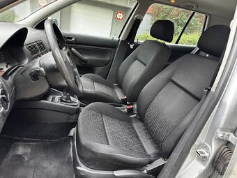 Volkswagen Golf IV 1.6 77kW ALU kola Klima Tažné Nová STK - 10